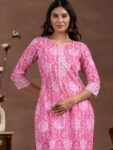 270df032-d061-49f4-8e59-033ddf9f4c531735800507687-Libas-Women-Floral-Printed-Regular-Gotta-Patti-Pure-Cotton-K-1