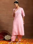 4a64dcb5-8c8d-4d1f-b3c8-596b33f3a9371728123844680-Libas-Ethnic-Motifs-Embroidered-Regular-Sequinned-Straight-K-1