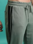 228a709b-d239-4859-9c3f-71d9c02e375b1720076867009HIGHLANDERMenGreenRelaxedFitTrackPants4