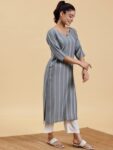 3a722085-7474-44df-9289-318ed74ba50c1709208150936LibasWomenStripedFlaredSleevesJacquardKaftanKurta1