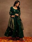 58df4cd0-b322-4d7a-a20c-a4681ca1f2aa1726396405913-Libas-Woven-Design-Chanderi-Silk-Kurta-With-Trousers–Dupatt-6