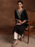 4f9256a5-f7b2-4837-b0f1-c3cf2cee49321733728790411-Libas-Women-Floral-Yoke-Design-Kurta-1201733728790016-2