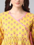 e78a8273-5297-4ee4-ad3e-d6b2dcce37e41716219024094ANANDITAPrintCottonEmpireLonglineTop1