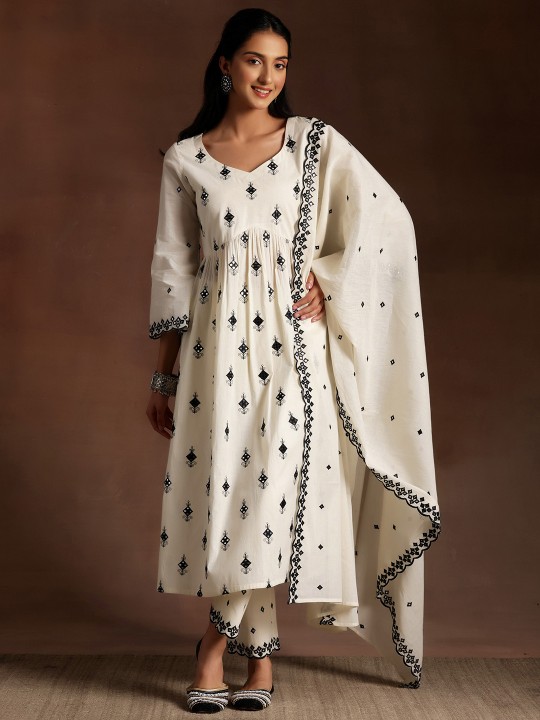 d2582ea0-2404-4747-9729-6867233ef76c1711621354727-Libas-Floral-Embroidered-Pleated-Thread-Work-Pure-Cotton-Kur-4