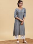 3a722085-7474-44df-9289-318ed74ba50c1709208150936LibasWomenStripedFlaredSleevesJacquardKaftanKurta1