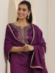 8d4cec75-e5c4-4919-aa86-116d62ec3a3e1742046212396-Libas-Floral-Embroidered-Notch-Neck-Sequinned-Kurta-With-Tro-5