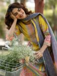 32787b29-809c-4642-ad1d-f29aa87ebe431738992007443-Libas-Women-Ethnic-Motifs-Printed-Regular-Kurta-with-Trouser-2