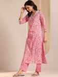 9be69d1b-5ad3-488e-8ecb-c002fe8b694f1742280597572-Libas-Floral-Printed-V-Neck-Straight-Kurta-With-Trousers-And-2