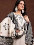 79350eee-b778-4ed5-a551-b60d9fe68a8f1728630520327-Libas-Women-Floral-Printed-Regular-Kurta-with-Trousers–With-2
