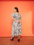 89d6d02e-01dd-4c21-9918-615edf0b886f1675888744173SASSAFRASCurveBlackOff-ShoulderMidiDress1