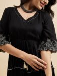 ebe74d94-9045-4025-9936-da1dcacb62a51707402229193AziraFitFlareMidiDress3