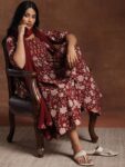 aaff4ade-6020-4697-a87e-7df1a0f1ffa81742281314756-Libas-Women-Floral-Printed-Pleated-Beads-and-Stones-Kurta-wi-2