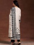 79350eee-b778-4ed5-a551-b60d9fe68a8f1728630520327-Libas-Women-Floral-Printed-Regular-Kurta-with-Trousers–With-2