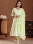 05276990-23eb-4b92-8ac4-20ca68d6e8101719407739823KurtaSets1