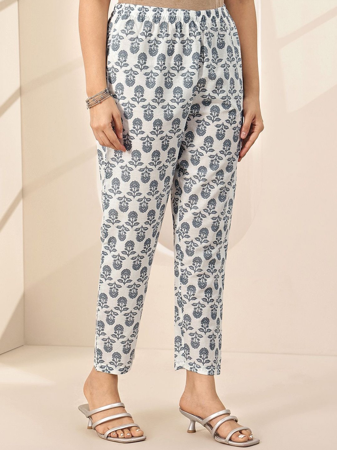 0UiZkBsA_620fb80a4a194f61a7fda01ea28b5368