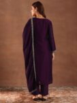 c8f58579-9f06-49a4-b4b7-c6d93092f4261736494878869-Libas-Women-Ethnic-Motifs-Embroidered-Regular-Kurta-with-Tro-2 (2)