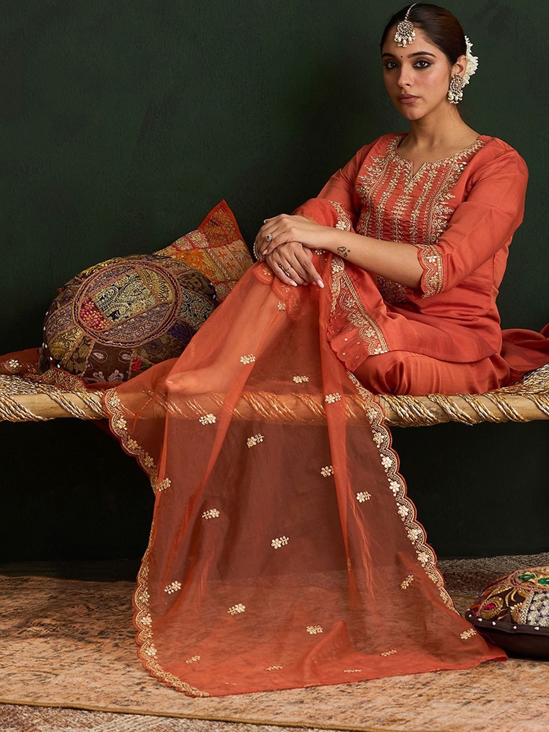 230470da-0b3b-483d-8717-0334a0b0b7c91736488576212-Indo-Era-Women-Ethnic-Motifs-Embroidered-Regular-Gotta-Patti-7