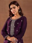 c8f58579-9f06-49a4-b4b7-c6d93092f4261736494878869-Libas-Women-Ethnic-Motifs-Embroidered-Regular-Kurta-with-Tro-2 (2)