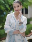 835876bc-3af2-4668-b834-dd2b9a7f7bf71742300614682-Indo-Era-Floral-Embroidered-Thread-Work-Kurta-With-Trousers–6