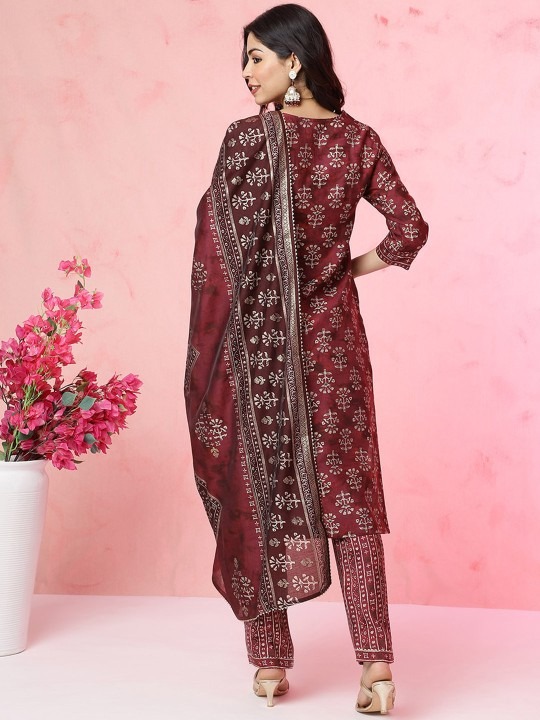 26a50004-79ae-48c1-928c-e81b8ef1c63b1709187772221WomensWineEthnicPrintedKurtawithtrousersfoilprinteddupatta4