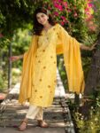 85c86e1e-406e-4070-905f-1ad2443dea2b1746458212917-Libas-Women-Floral-Printed-Regular-Sequinned-Kurta-with-Salw-3