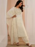 a0888962-db90-4634-802c-cce561fcf2411708320320989KurtaSets1