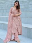2dcffab0-f480-4ecd-9196-be64b67fcb671683113539862-Libas-Women-Kurta-Sets-4561683113539407-11