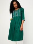 e6d14cd1-6412-40b8-9a2f-0b9be96330bc1703926216928maxWomenBlueKurta5 (1)