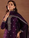 c8f58579-9f06-49a4-b4b7-c6d93092f4261736494878869-Libas-Women-Ethnic-Motifs-Embroidered-Regular-Kurta-with-Tro-2 (2)