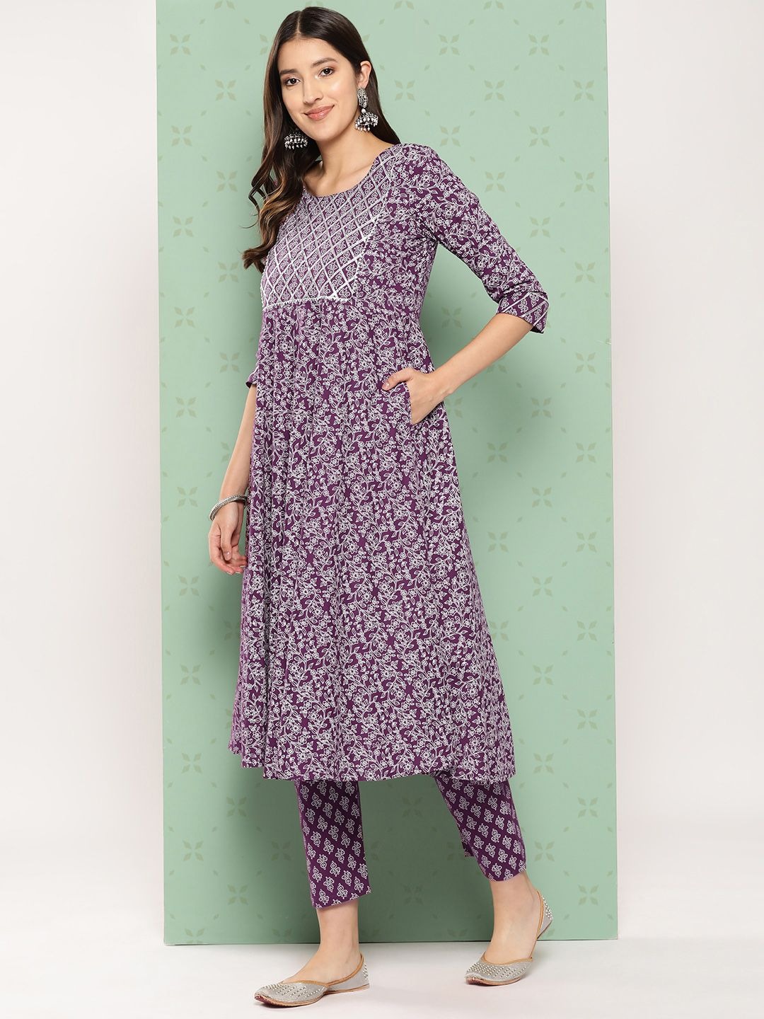 603967e8-fd64-475e-9b10-f97d2e8658d11694155399475-KALINI-Women-Kurta-Sets-4771694155398986-2