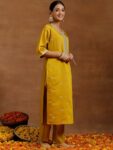 29d6cd0f-f4d4-4c55-9a83-c9b5aab9457d1715421018761KurtaSets1