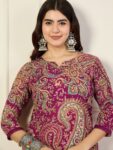 f9688faa-9957-44fb-8329-ef016da1983a1733984776683KALINIWomenPaisleyPrintedRegularKurtawithTrousers1