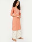 c078f3a2-25e8-439e-ad19-255807bdbf501734524276783maxWomenGeometricYokeDesignThreadWorkKurta1 (1)