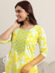 e3d7e9ed-b9a5-400c-a6c2-a689bc1a3d921735638080726-Libas-Women-Floral-Printed-Regular-Pure-Cotton-Kurta-with-Tr-1