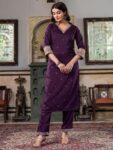59c11833-a214-4524-a72a-81ffab52aac51743680497203-KALINI-Ethnic-Motifs-Embroidered-Sequinned-Straight-Kurta-wi-3
