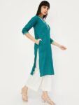 dc255ec1-95c6-4b64-8f35-29a3d6ac8db61717991908083maxWomenEmbroideredFlaredSleevesThreadWorkKurta1