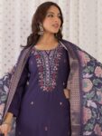 4036f413-2c31-4fce-87ea-4f77e30c8e791748331045261-Indo-Era-Floral-Embroidered-Thread-Work-Straight-Kurta-With–5