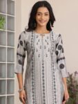 872d07af-7712-435a-88bc-1d0bbdadd28d1728657381389-Libas-Floral-Printed-Straight-Kurta-with-Salwar–Dupatta-266-1 (1)