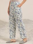 c6c33c78-f491-4940-96ba-3c04c40a33081744796551642-Libas-Women-Floral-Printed-Regular-Kurta-with-Trousers–With-2
