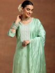9745daaa-a9f6-4638-af87-b055729fd6261727866319070-Libas-Ethnic-Motifs-Embroidered-Sequinned-Straight-Kurta-Wit-2