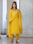 788d833a-e4de-4ace-bb34-02125a43022d1740648601228-KALINI-Bandhani-Printed-Regular-Mirror-Work-Kurta-With-Trous-2
