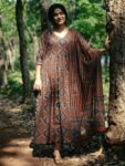 938352fb-5c3e-4777-8157-868c3bb63ad91728976429239-KALINI-Ethnic-Motifs-Embroidered-Thread-Work-Anarkali-Kurta–1
