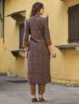 7c6e4d5c-1e69-4fdf-bb50-cea7f766ba0b1736843498502-KALINI-Ethnic-Motifs-Printed-Straight-Kurta-With-Trousers–D-2