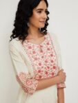 d7a9114b-8425-4de1-ab0b-345dfc989c251720597972777maxWomenGeometricPrintedFlaredSleevesKurta1