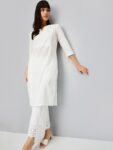 ab5653e9-d6c6-447a-b5d7-d9ef5ff53bae1715243584984maxWomenThreadWorkKurta5