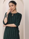 780953ed-d8f7-43c7-accc-467396104e511746808627921-Libas-Striped-Woven-Design-Keyhole-Neck-Thread-Work-Straight-4