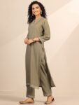 40e69f8f-f676-48ca-882f-6c0685fb3e5f1744785591253-Libas-V-Neck-Thread-Work-Straight-Kurta-With-Trousers-And-Du-2 (1)