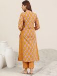 0774bdfb-8990-40d3-ae51-6dd64fd755ef1738222155697-Libas-Women-Floral-Printed-Panelled-Kurta-with-Trousers-8381-2