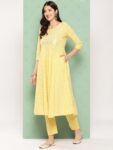 3ca4ae3d-0126-4b58-86cf-6be88c6aa42e1694155413627-KALINI-Women-Kurta-Sets-6431694155413004-1
