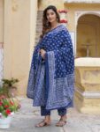43f4eb28-3a88-4b62-b491-30c875c1efa21684747560118-KALINI-Floral-Printed-Gotta-Patti-Pure-Cotton-Kurta-with-Tro-6